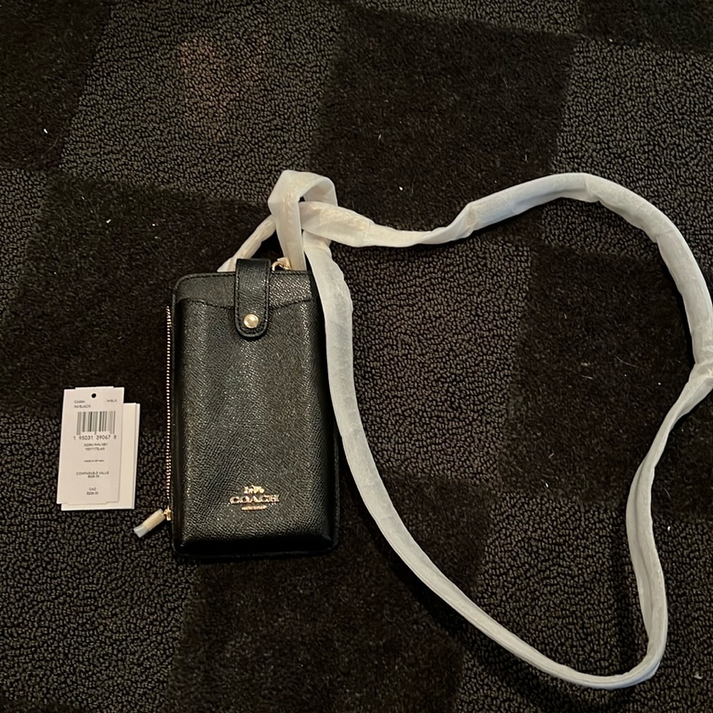 Coach C6884 North/south phone crossbody black